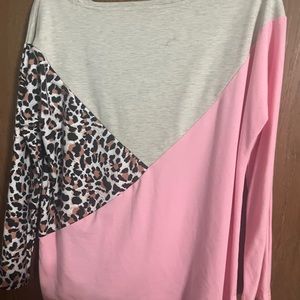 Boutique Color Block Long Sleeve Large